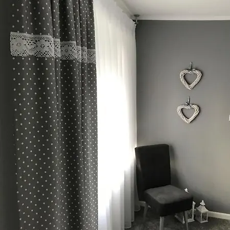 U Macieja Z Kortem Tenisowym Фермерский дом